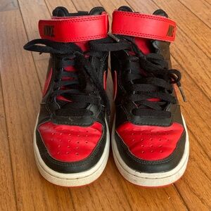 Kids youth size 3.5 Nike Court Borough Mid 2 black and red